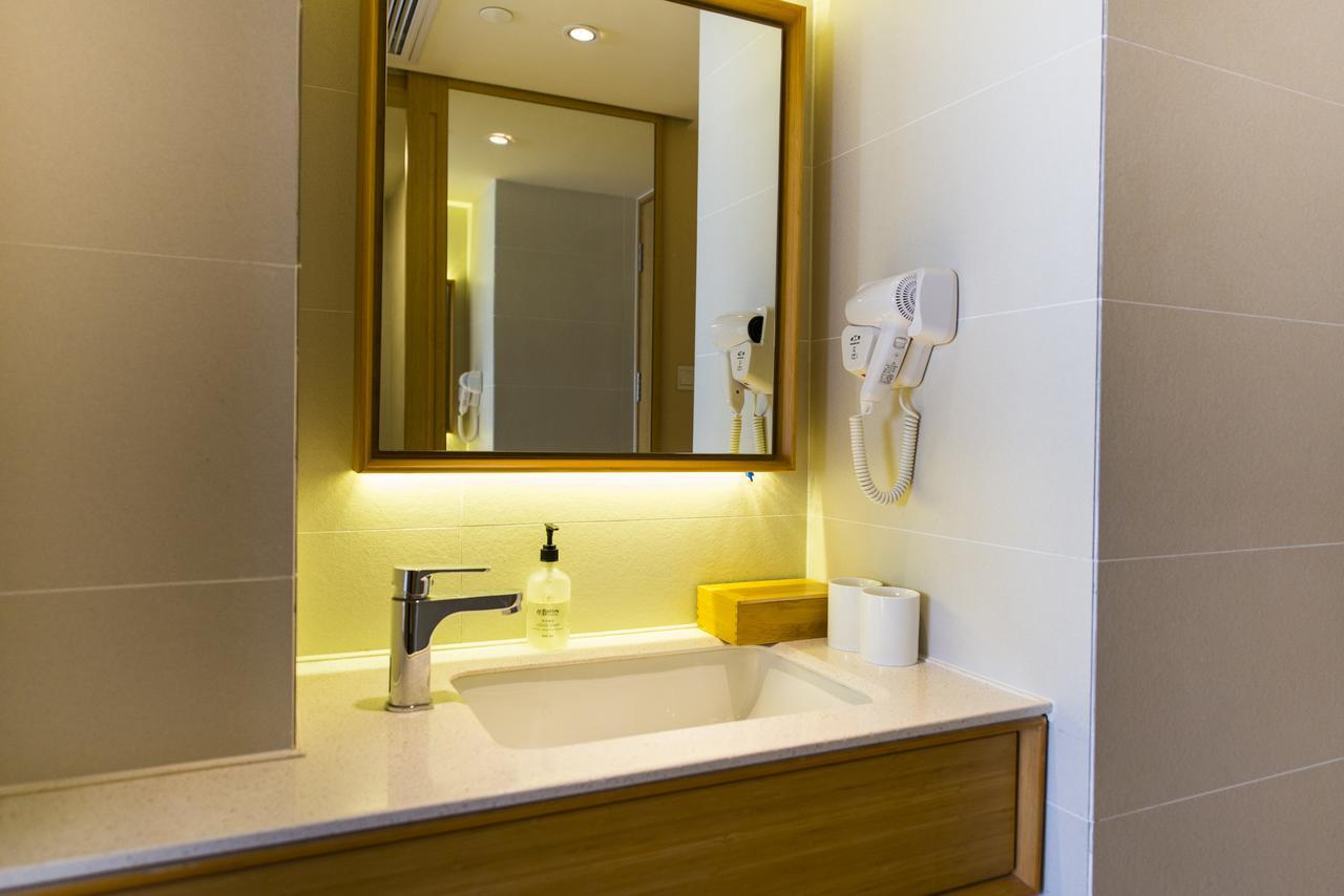 Ji Hotel Taiyuan  Exteriör bild